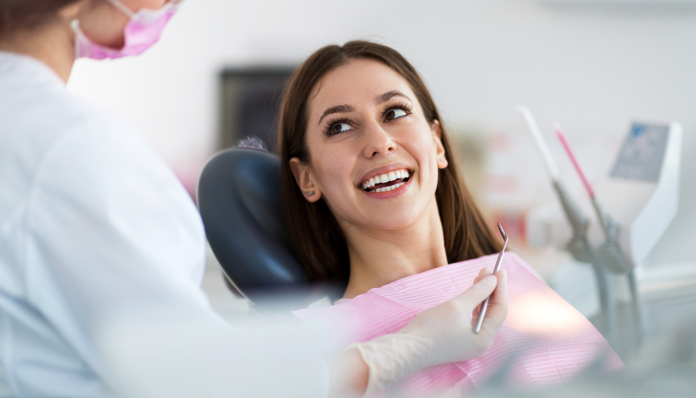 emu-plains-family-dentistry-general-dentist General dentist in Emu Plains providing a dental check-up